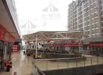膜結構如何在下雨天預防和解決積水問題？